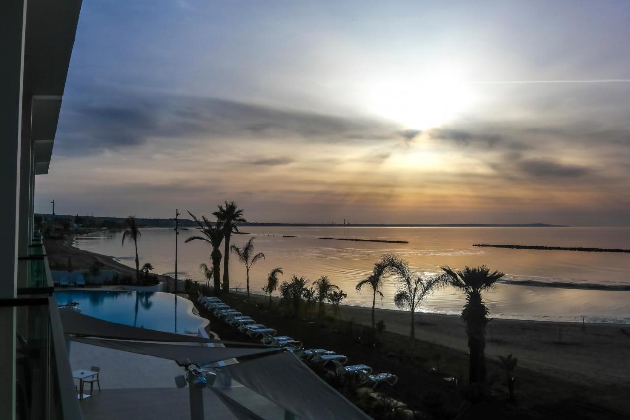 Lebay Beach Hotel Larnaca Ngoại thất bức ảnh